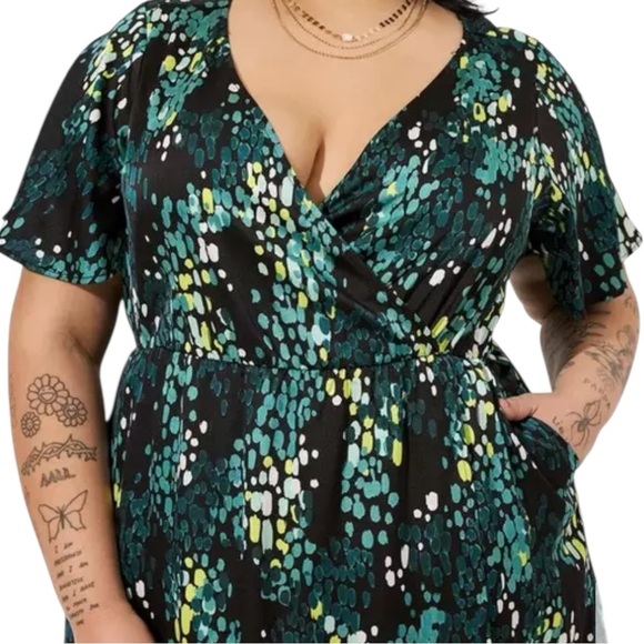 Torrid Midi Abstract Bubble Charm Flutter  Sleeve Brunch Boho Wrap Dress - Picture 4 of 12